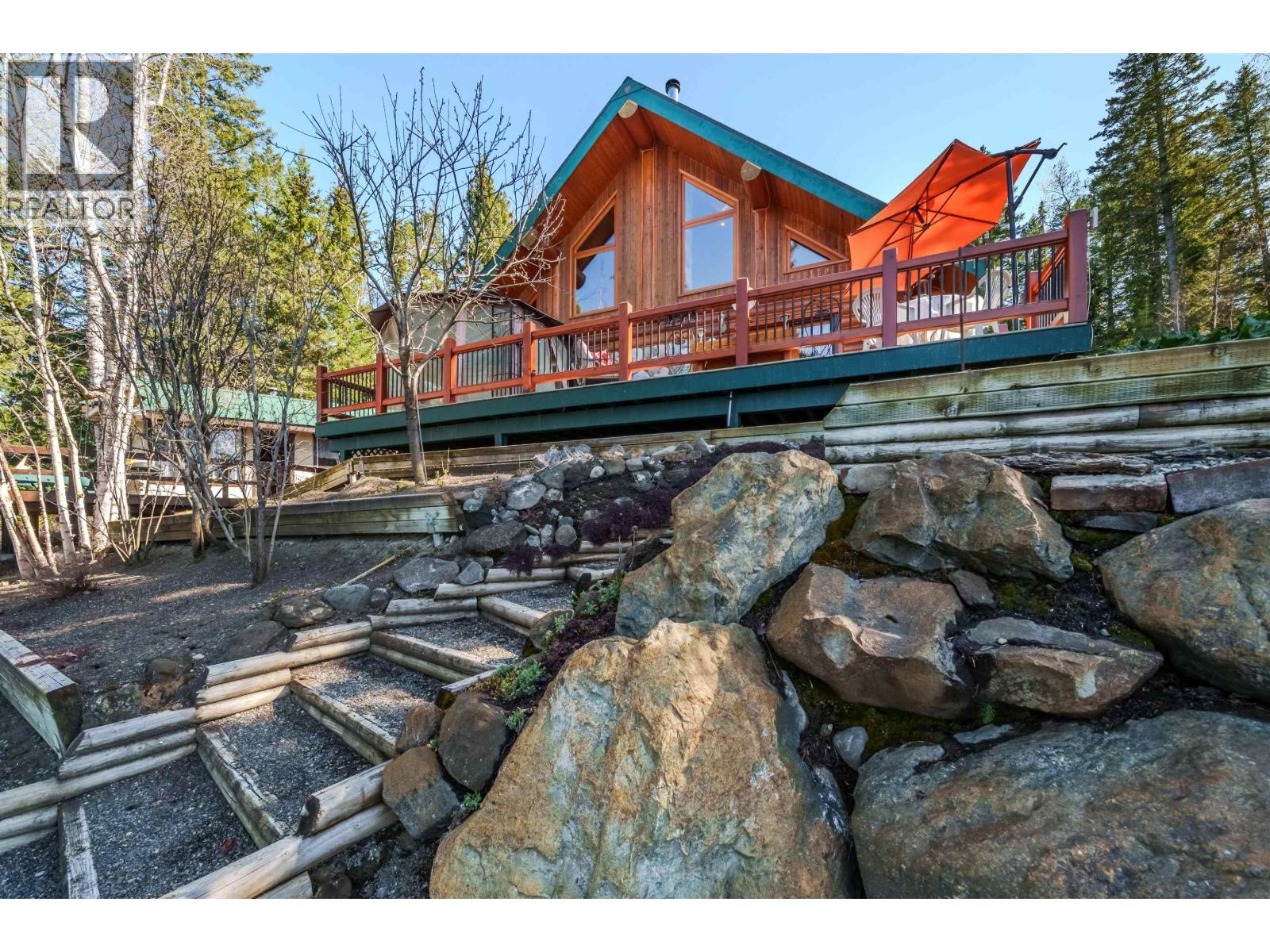 4677 CAVERLY ROAD, Lac La Hache