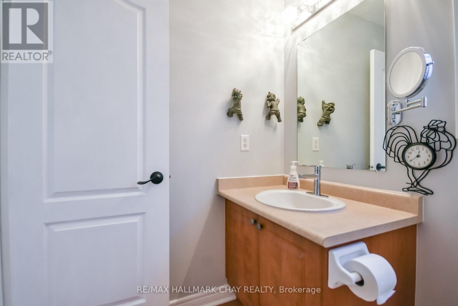 31 PRINCESS POINT DRIVE - 16