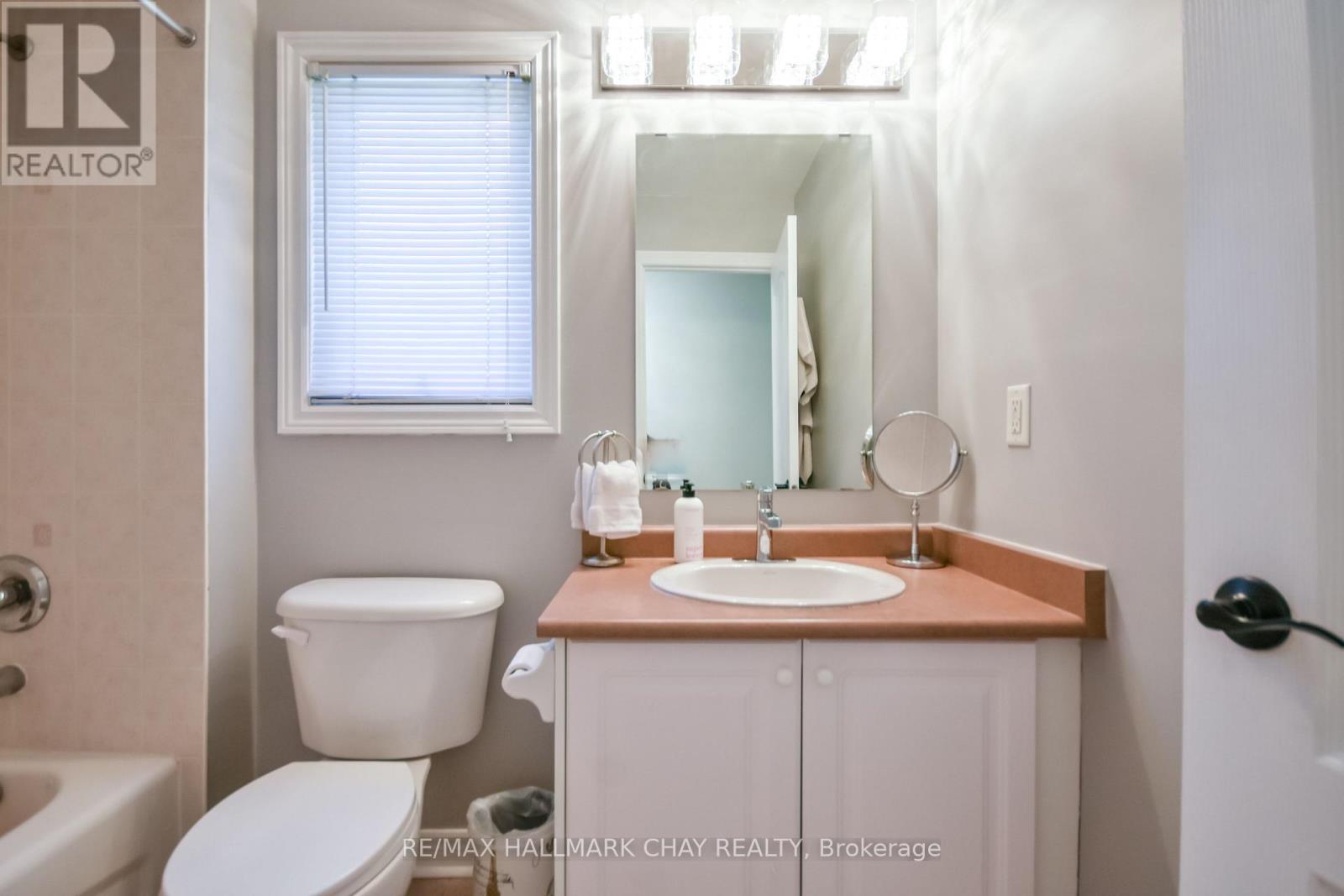 31 PRINCESS POINT DRIVE - 20