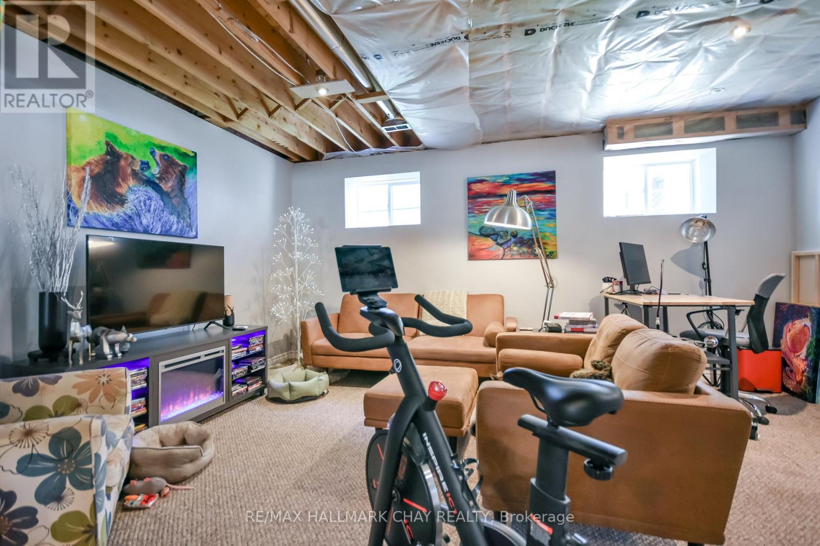 31 PRINCESS POINT DRIVE - 28