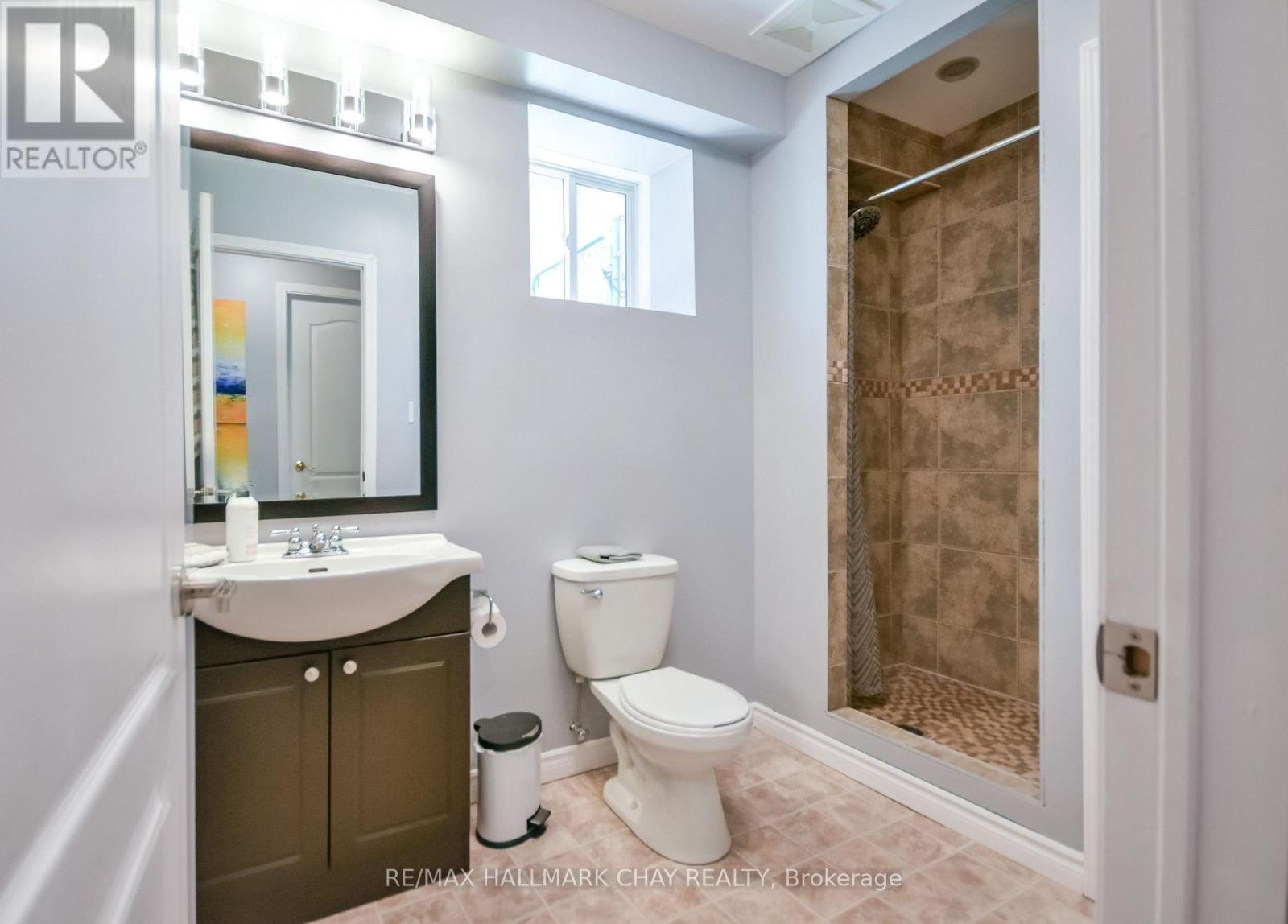 31 PRINCESS POINT DRIVE - 31