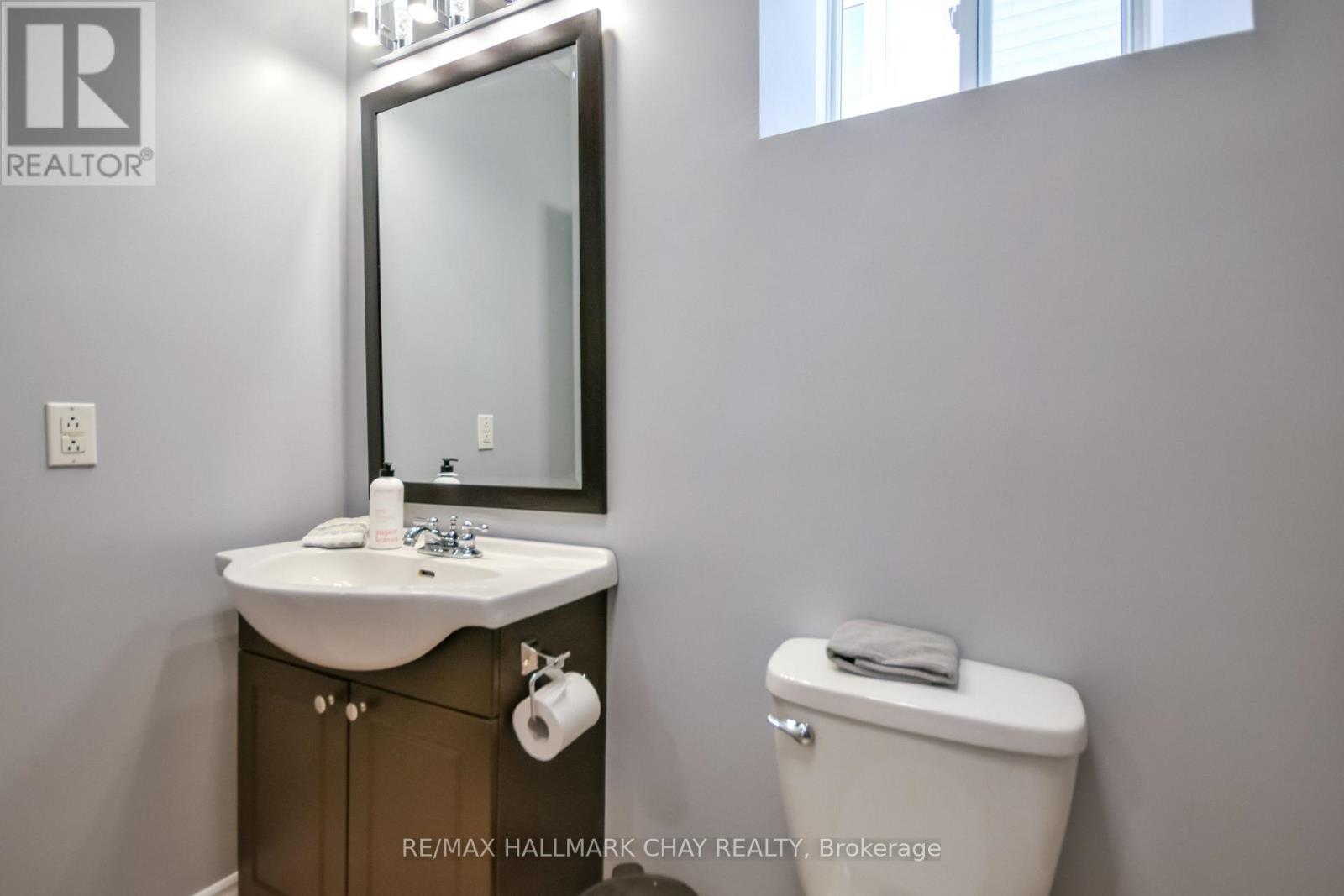 31 PRINCESS POINT DRIVE - 33