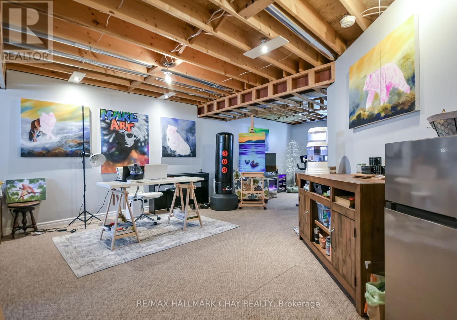 31 PRINCESS POINT DRIVE - 37