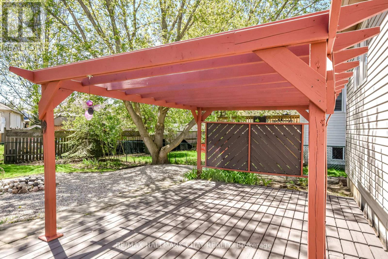 31 PRINCESS POINT DRIVE - 47