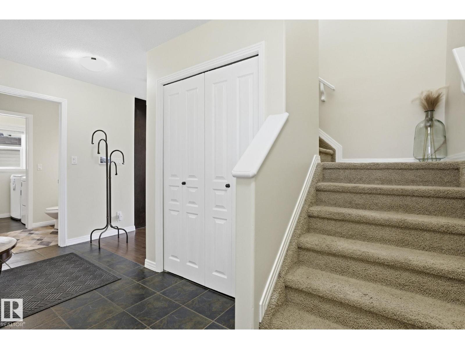 10 Rockwell Close - 7