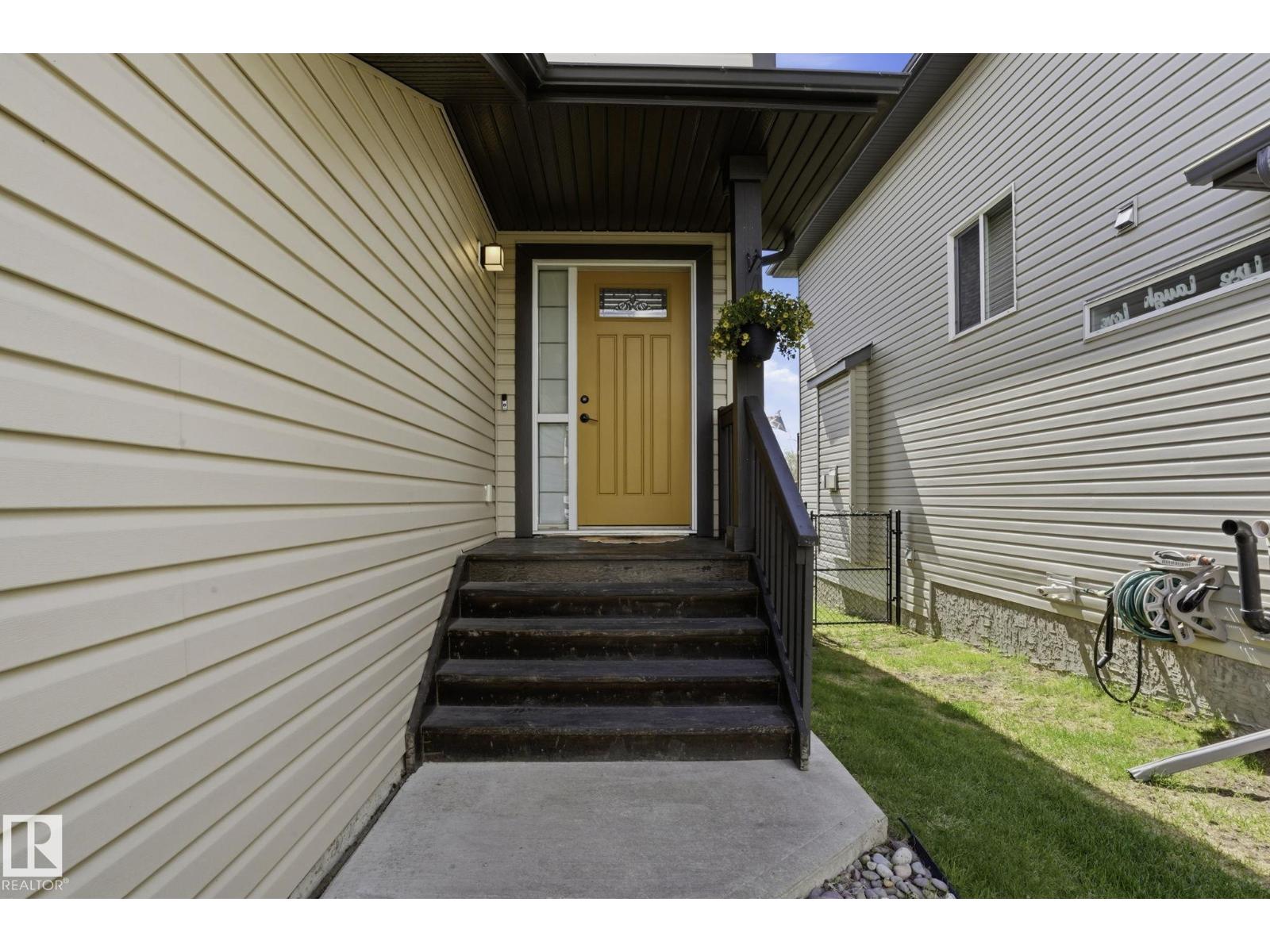 10 Rockwell Close - 65