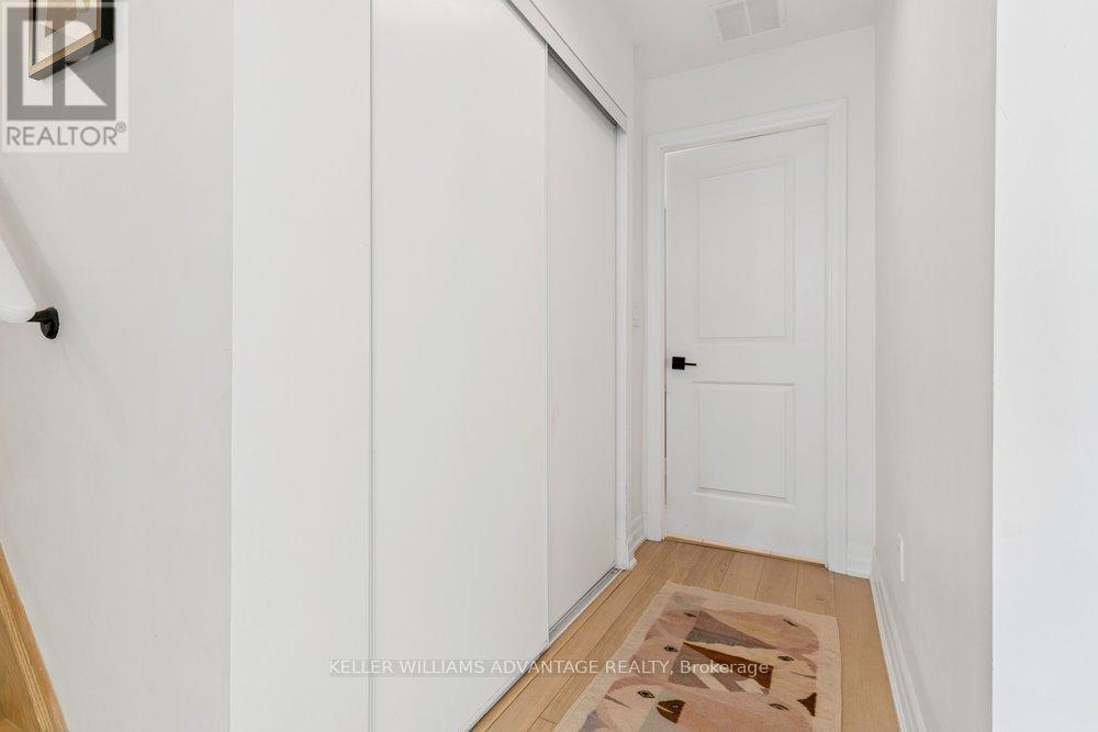 #402 57 MACAULAY AVENUE - 42