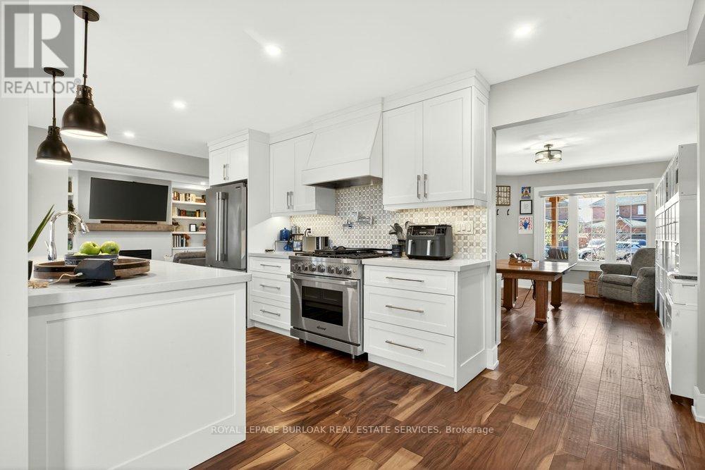 1078 AUGUSTUS DRIVE - 11