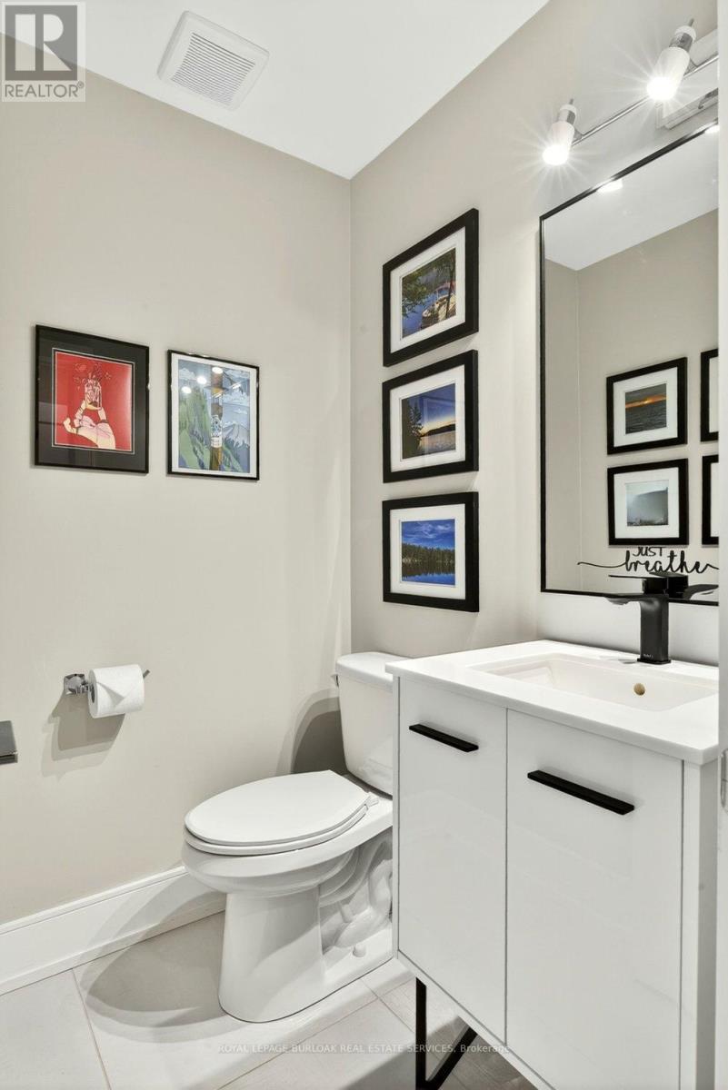 1078 AUGUSTUS DRIVE - 22