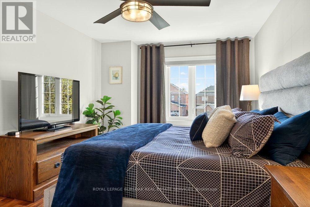 1078 AUGUSTUS DRIVE - 26