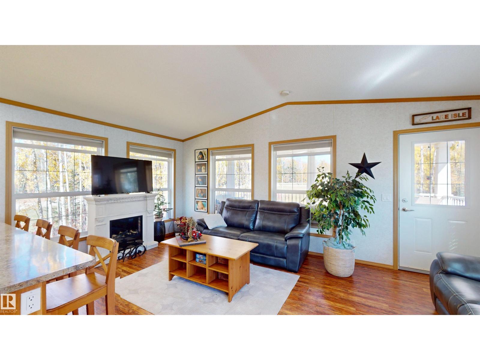 421 53414 RGE ROAD 62 - 12