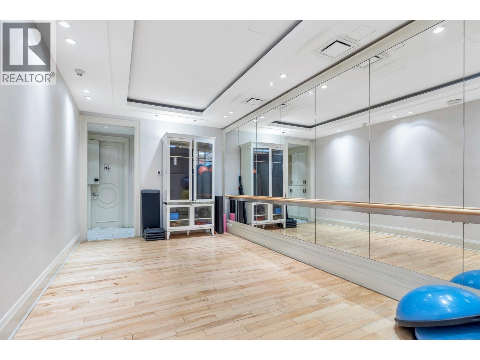 2 Bed, 2 Bath House for Sale in Vancouver – 3202 667 HOWE STREET, Vancouver – MLS# R3127331 - Image 10