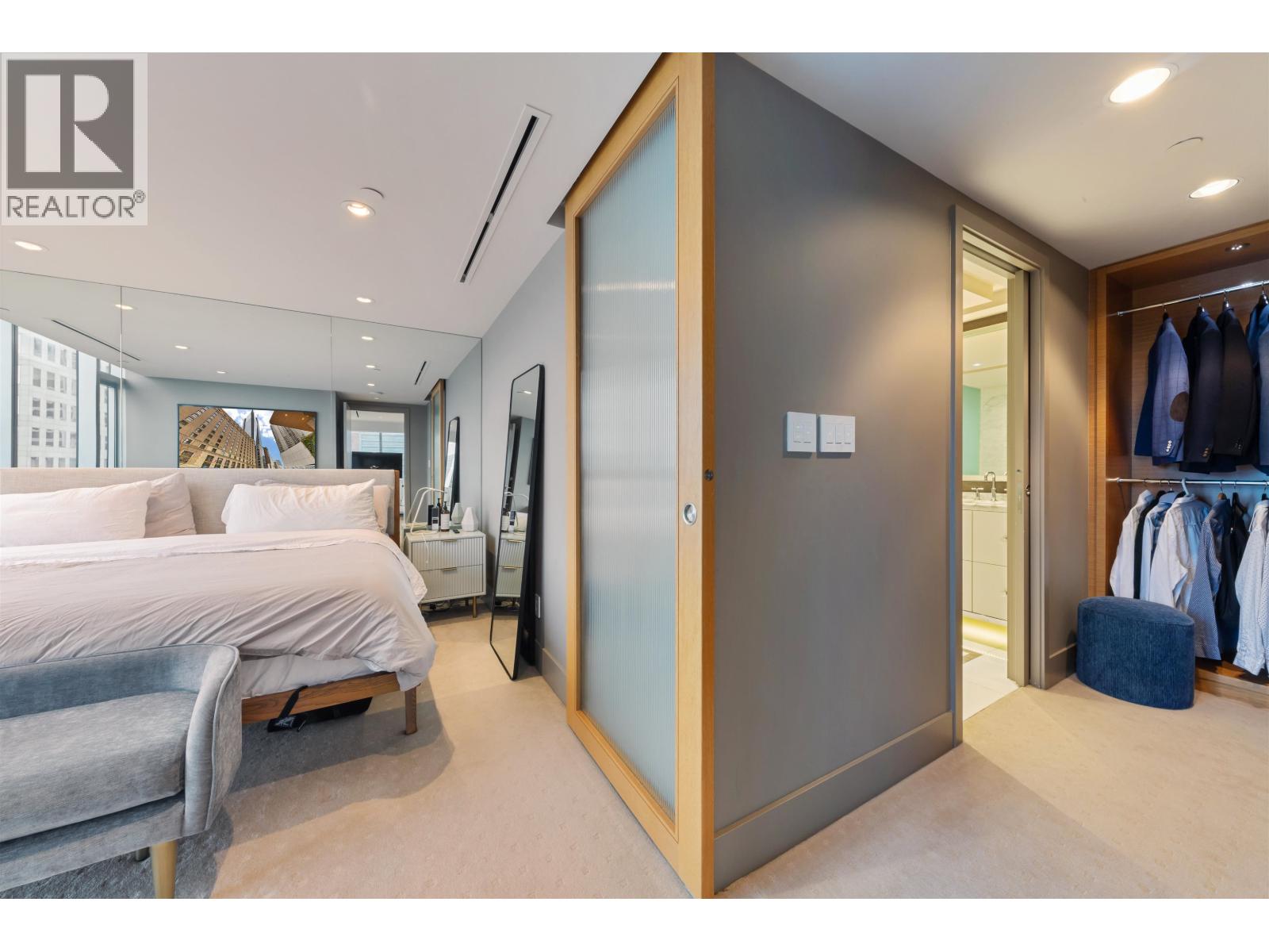 2 Bed, 2 Bath House for Sale in Vancouver – 3202 667 HOWE STREET, Vancouver – MLS# R3127331 - Image 32