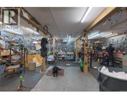 390 Moss St, Victoria, BC V8V4N1 Photo 40