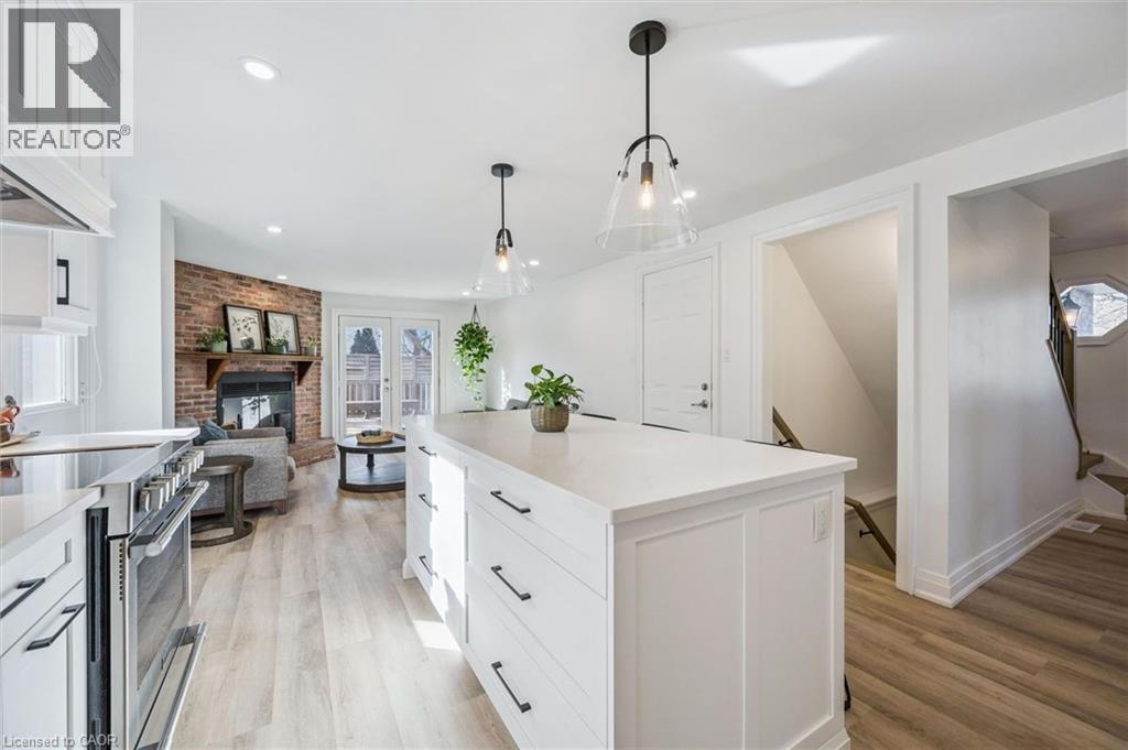 37 ENFIELD Drive - 15