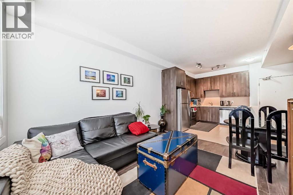 #203 2308 Centre Street NE - 12