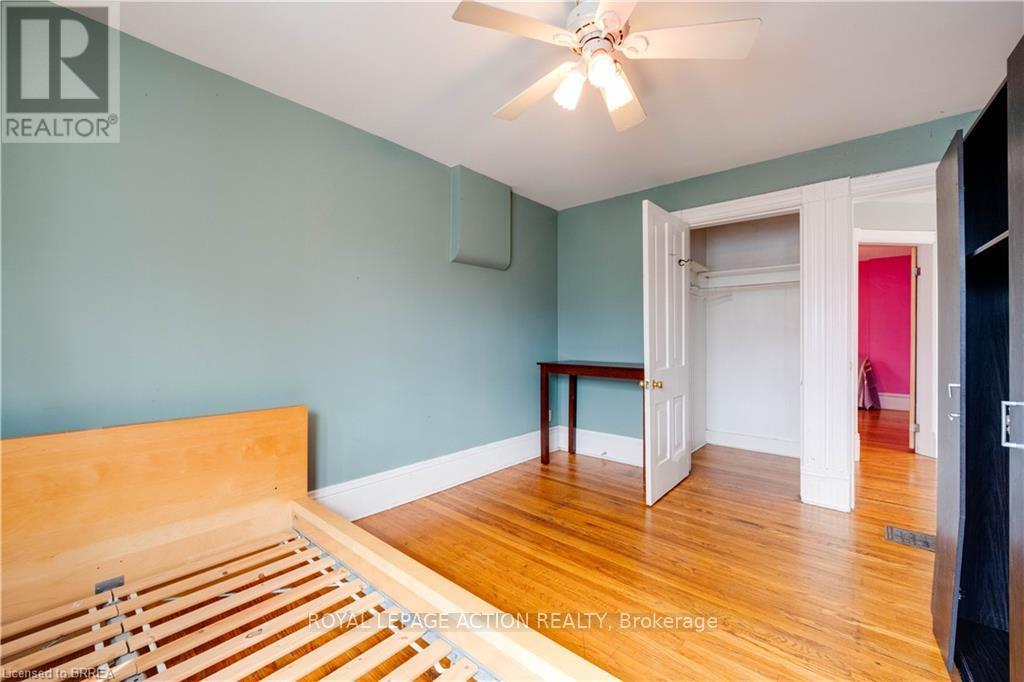 300 DALHOUSIE STREET - 22