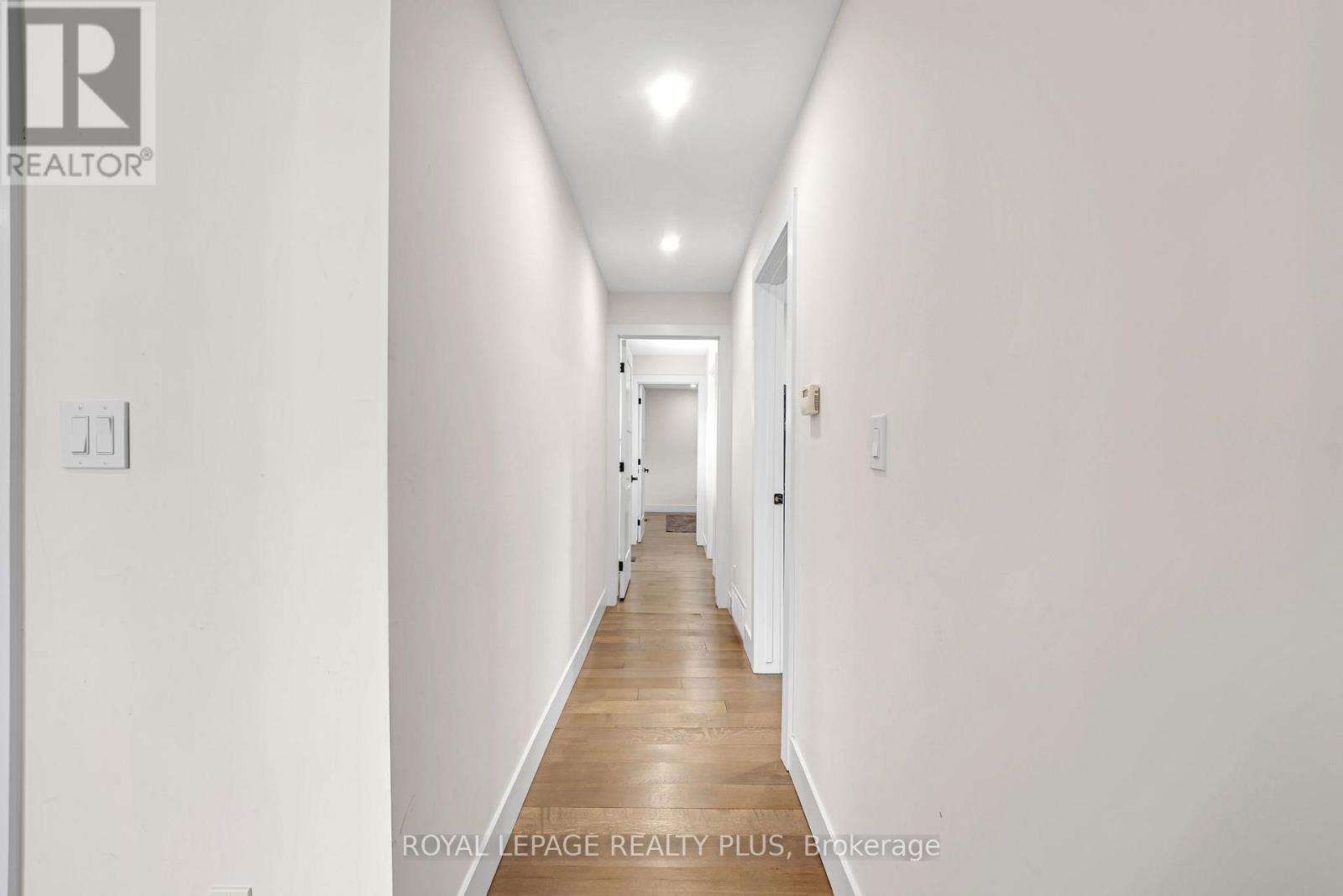 36 DICKINSON AVENUE - 24
