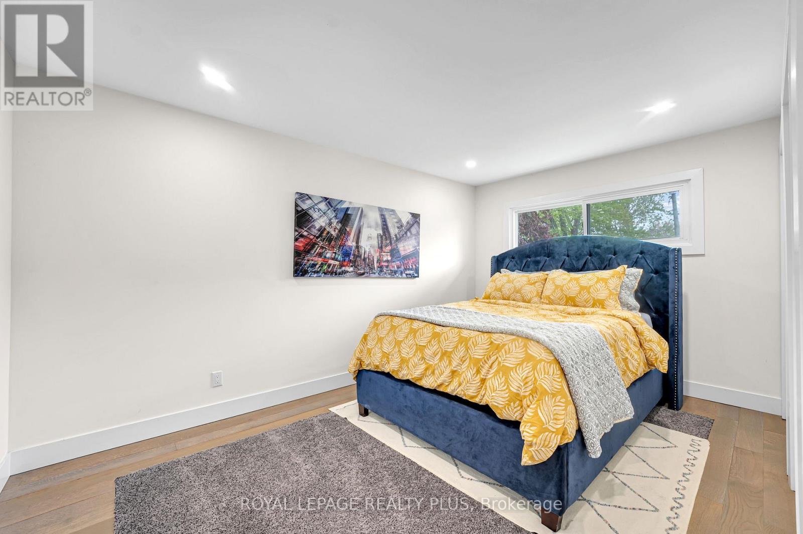 36 DICKINSON AVENUE - 29