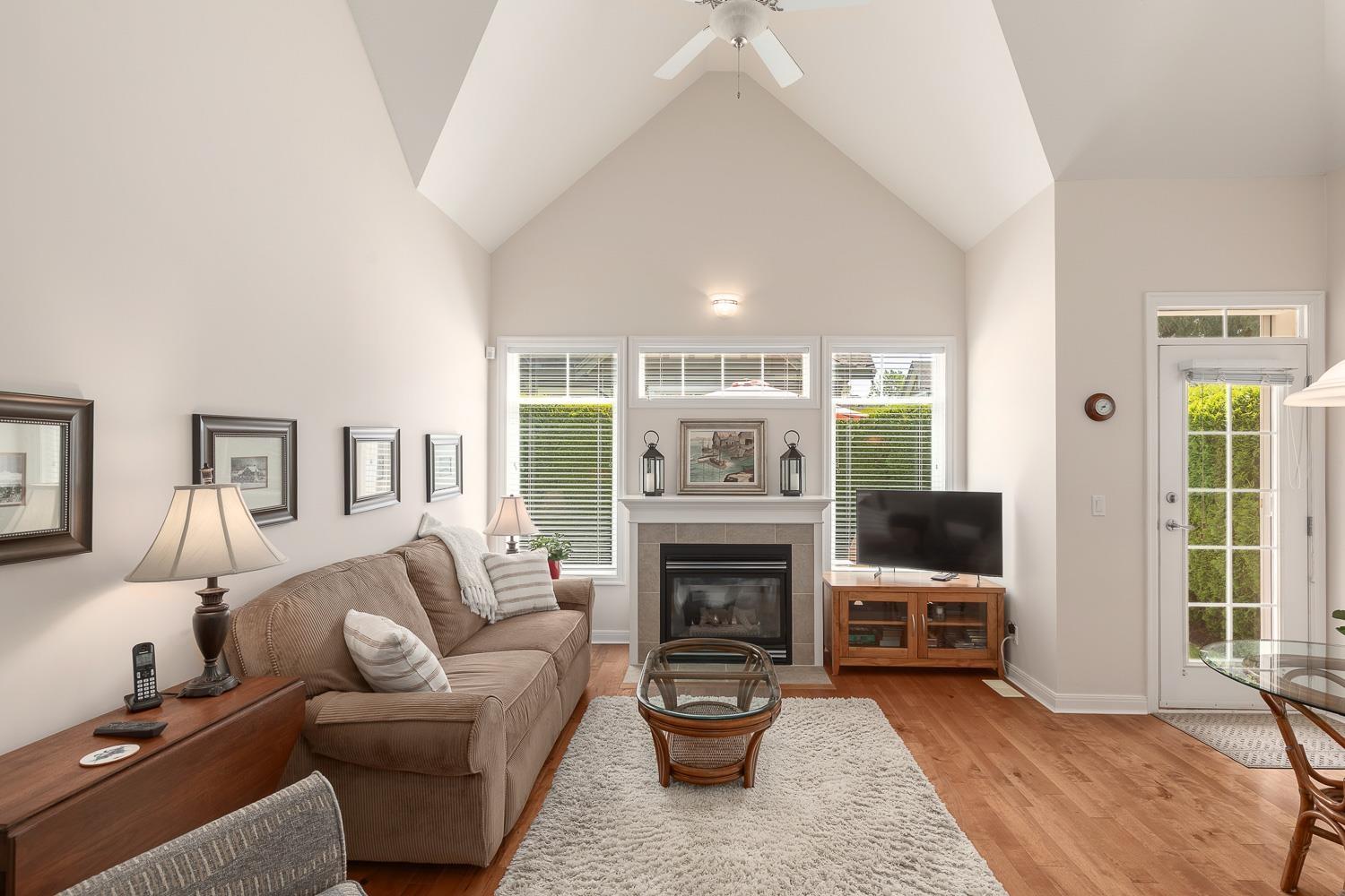 45 14968 24 AVENUE, Surrey