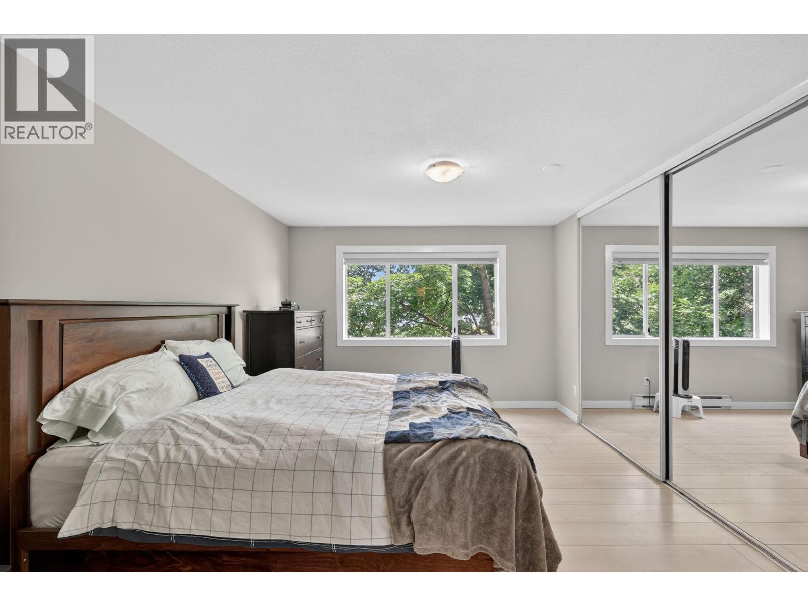 112 727 Houghton Road, Kelowna