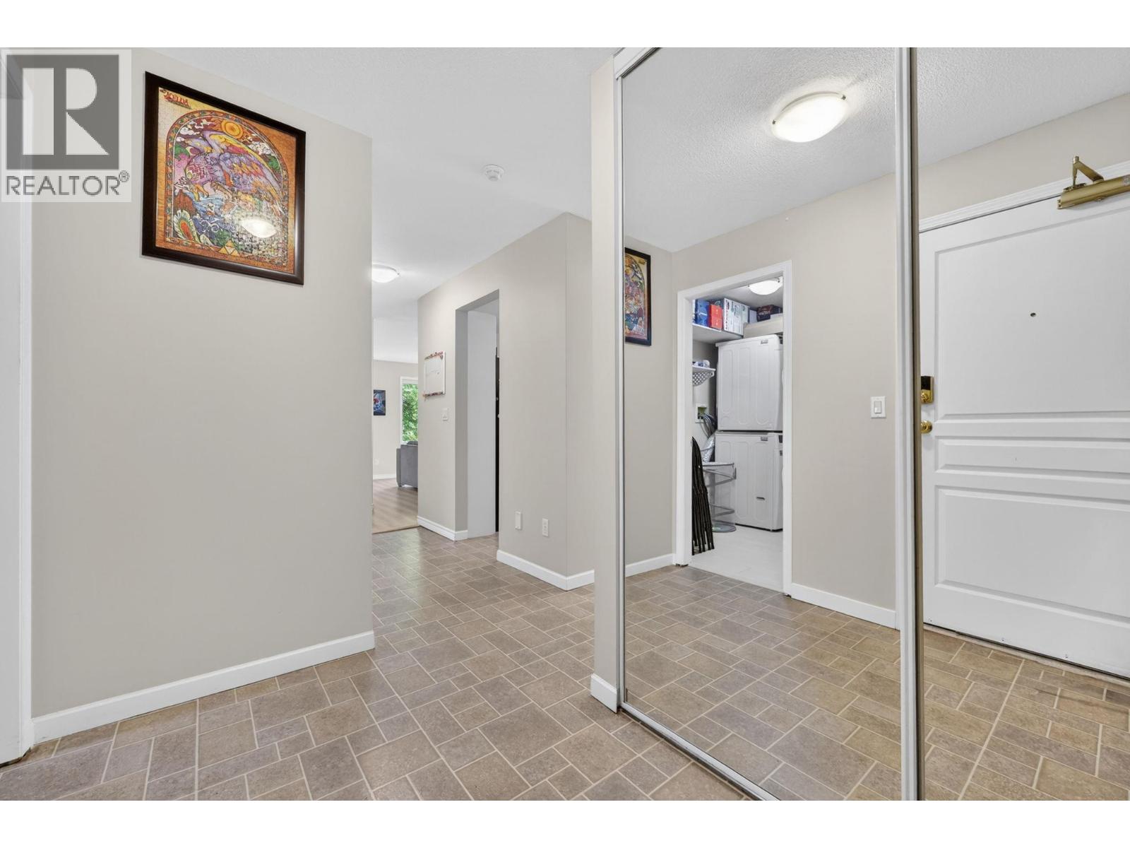 112 727 Houghton Road, Kelowna