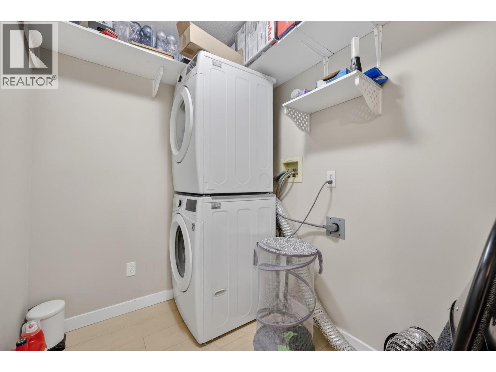 112 727 Houghton Road, Kelowna