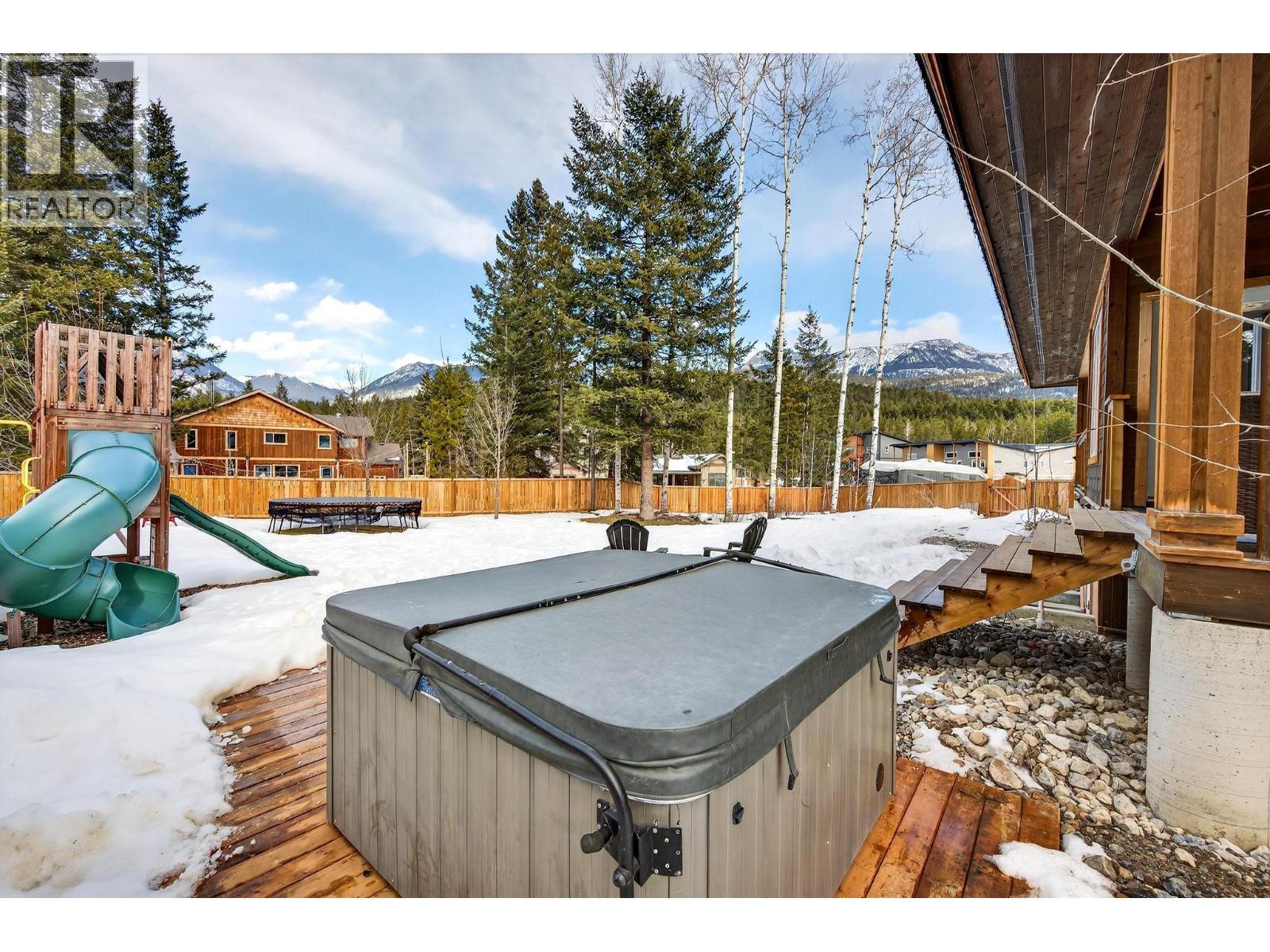 1500 Quartz Crescent - 60