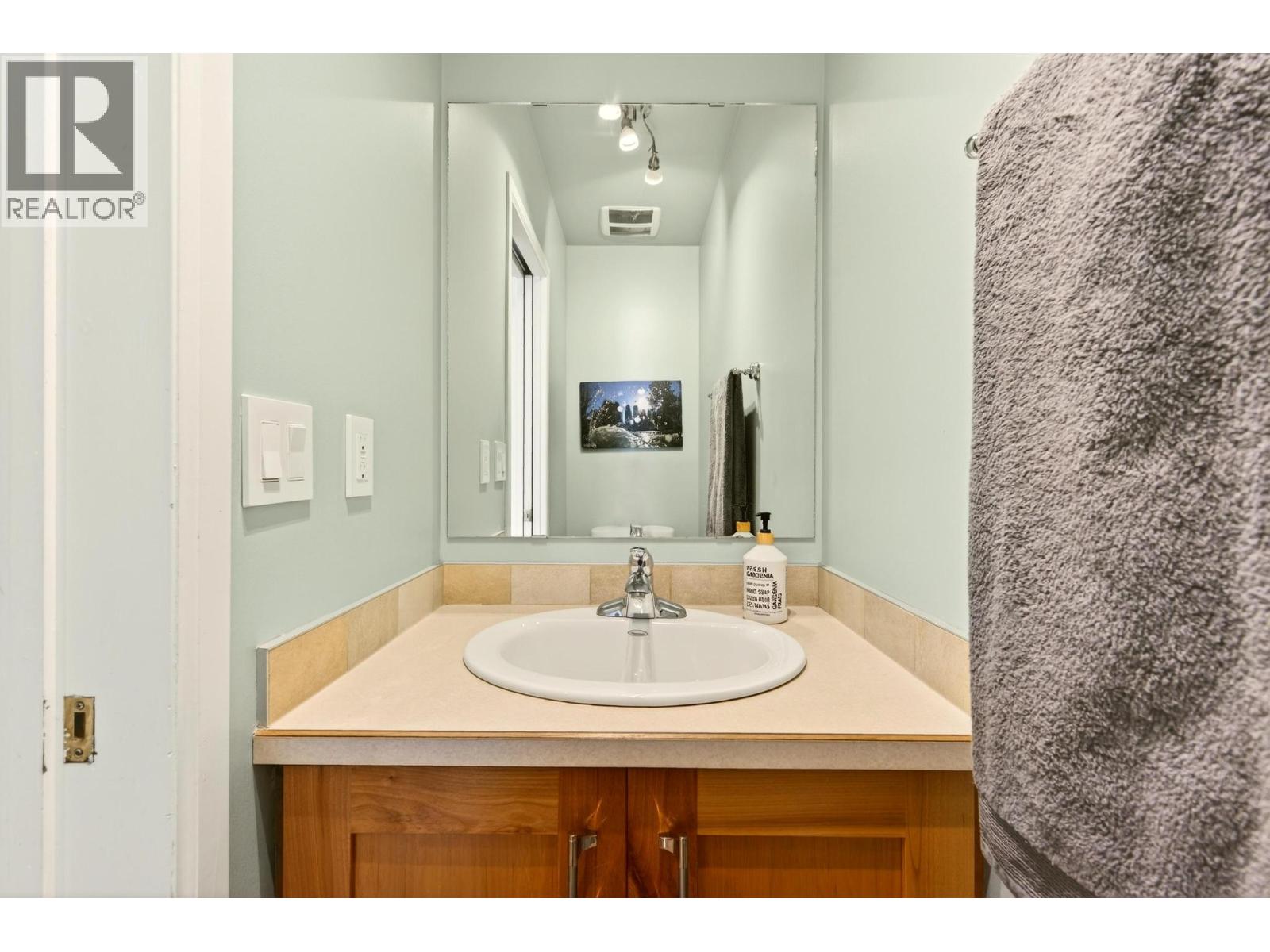 1500 Quartz Crescent - 32