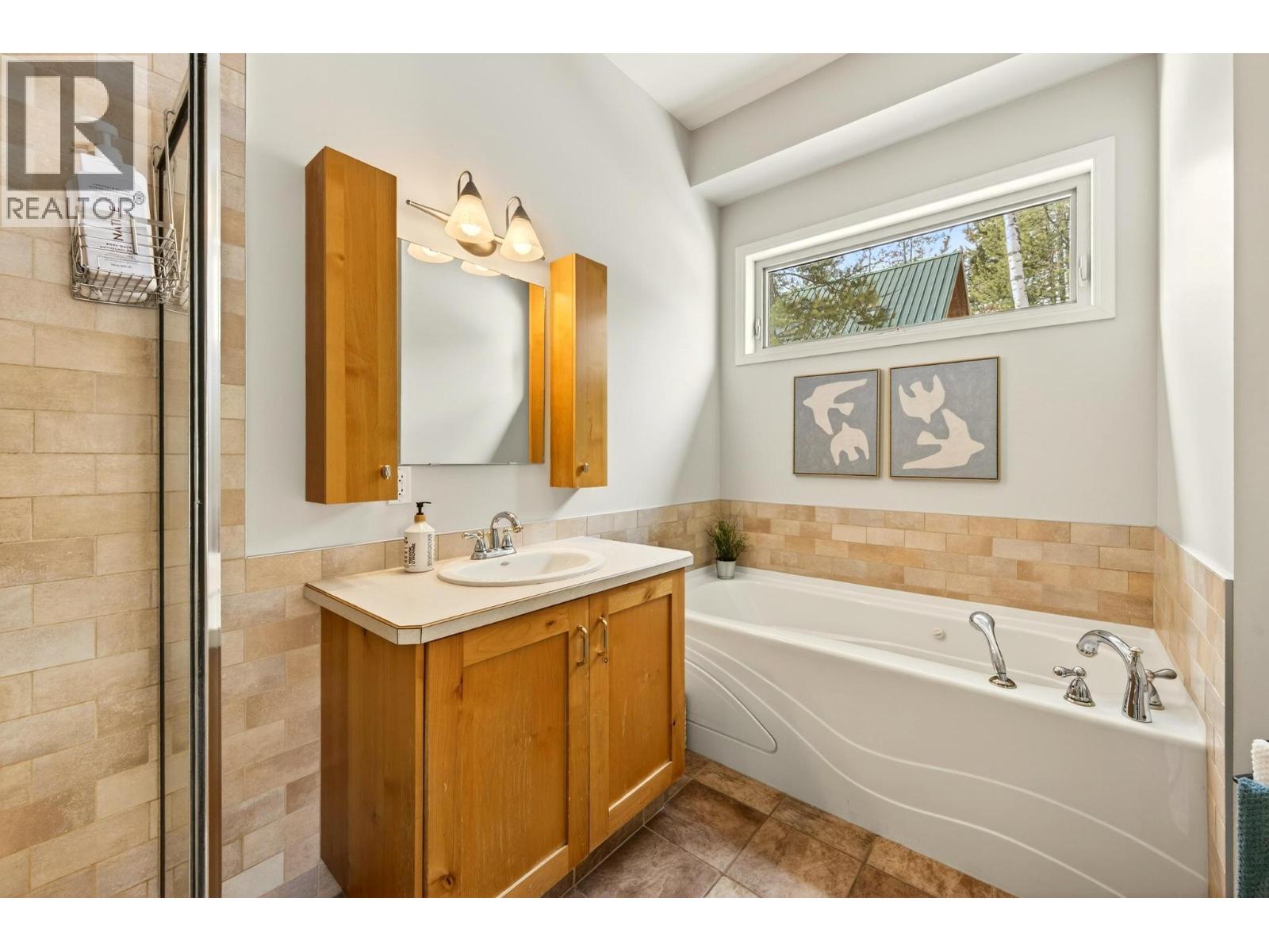 1500 Quartz Crescent - 40