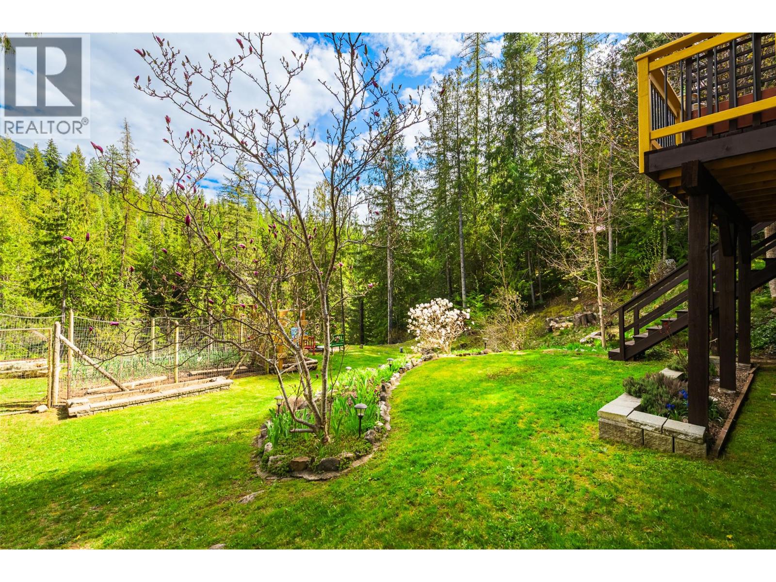 16324 Bowe Road, Crawford Bay