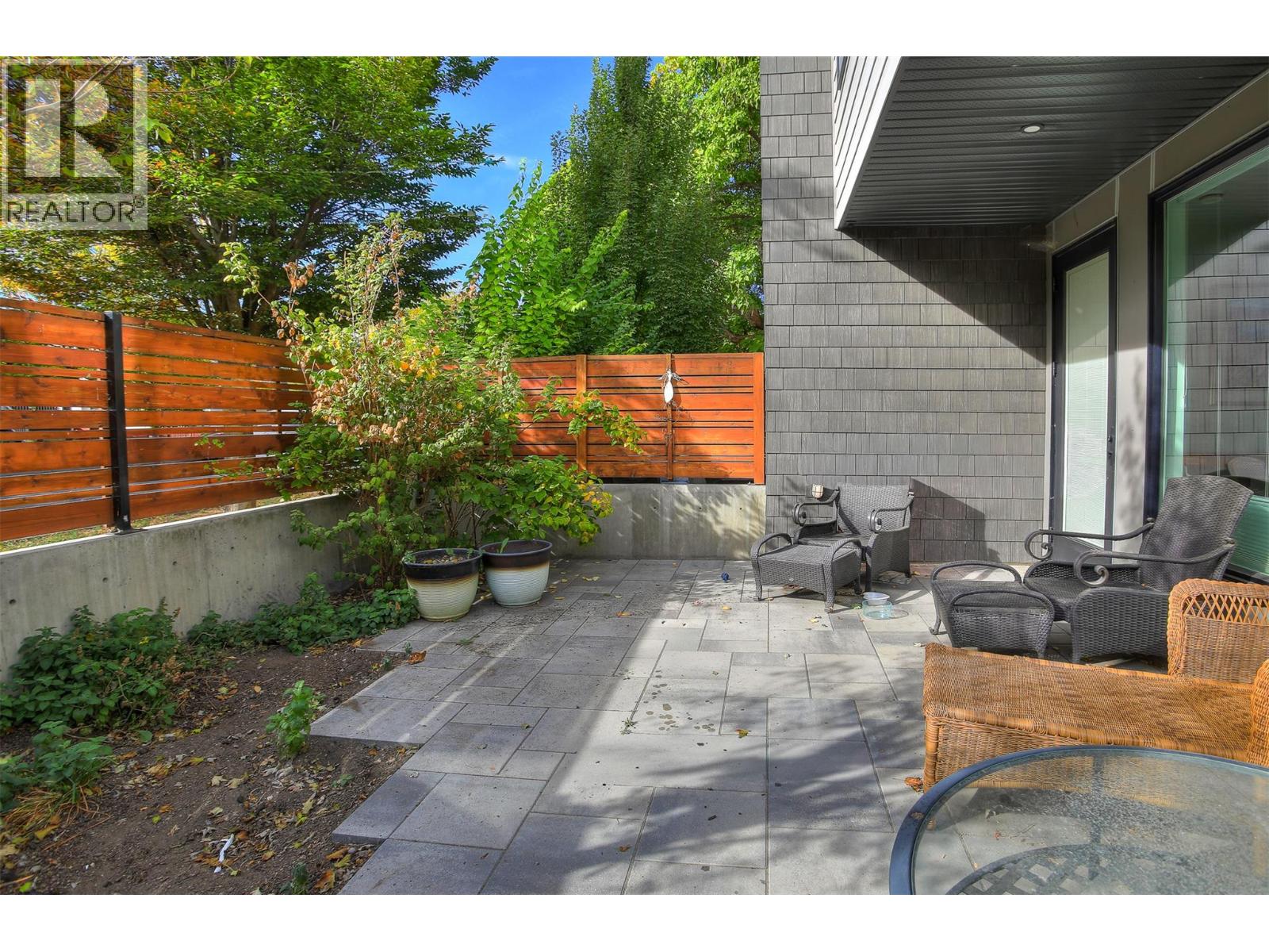 2 852 Stockwell Avenue, Kelowna