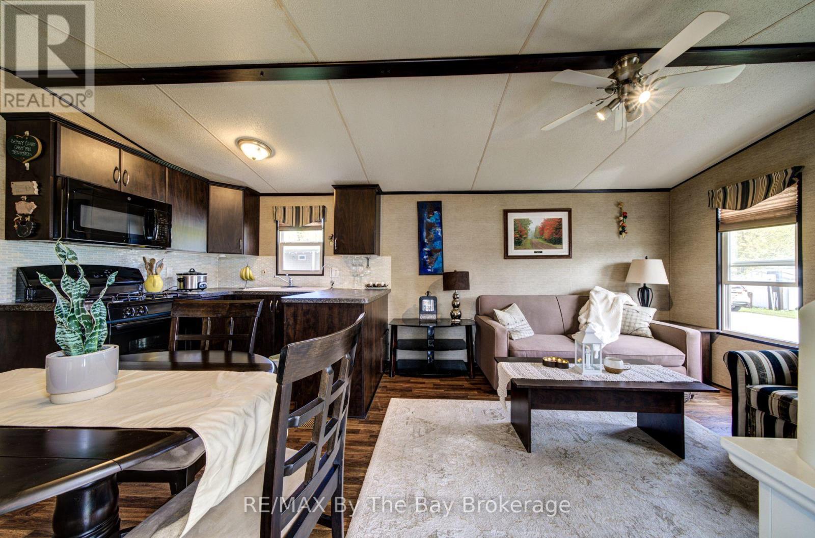 14 KENORA TRAIL - 8