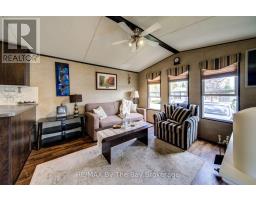 14 Kenora Trail, Wasaga Beach, ON L9Z1X7 Photo 6