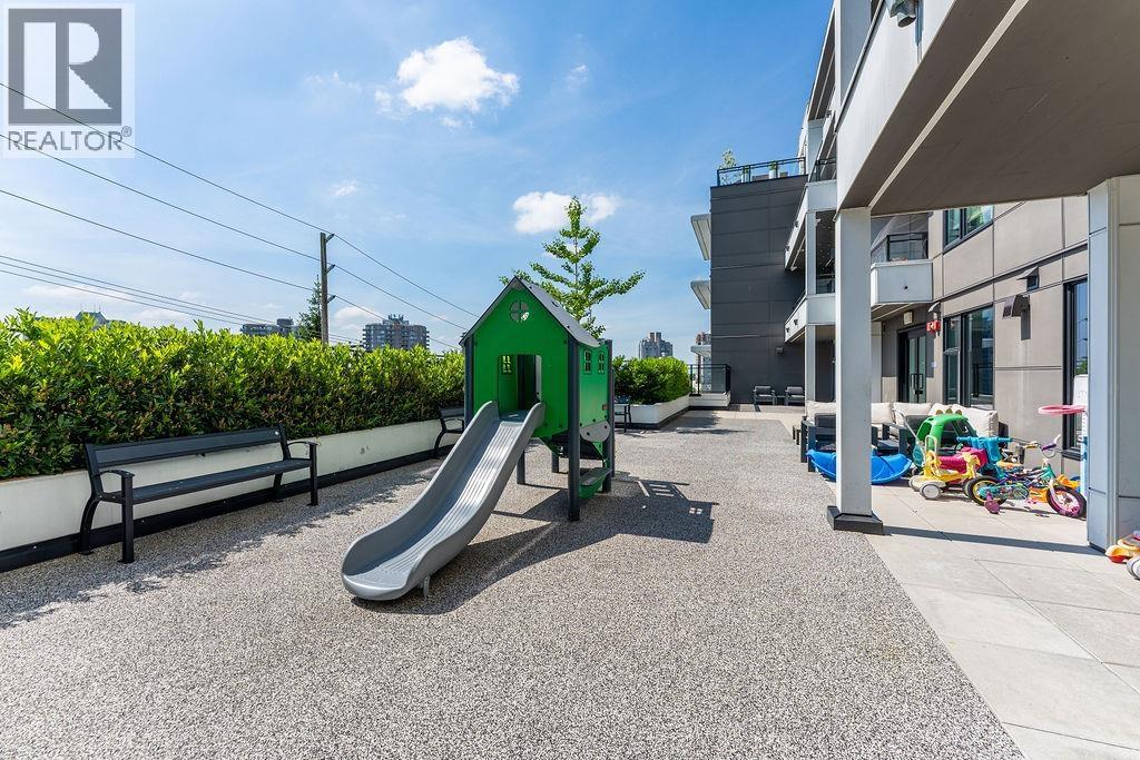 209 1012 AUCKLAND STREET, New Westminster