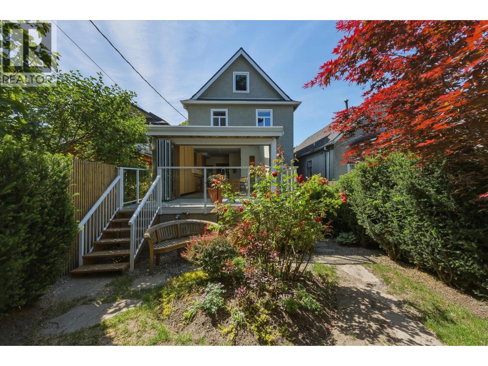 6 Bed, 3 Bath House for Sale in Vancouver – 647 PRIOR STREET, Vancouver – MLS# R3127426 - Image 19