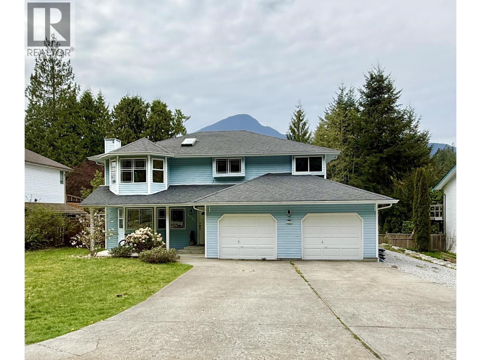 1705 YMCA ROAD, Langdale