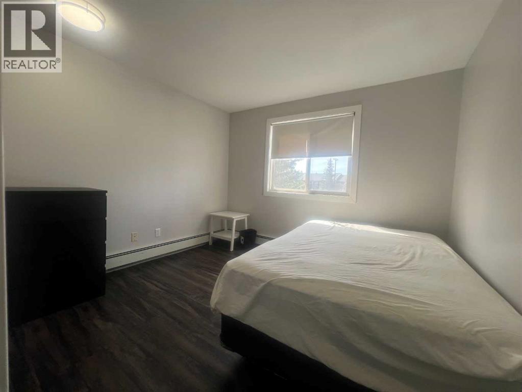 #217A 5611 10 Avenue - 17