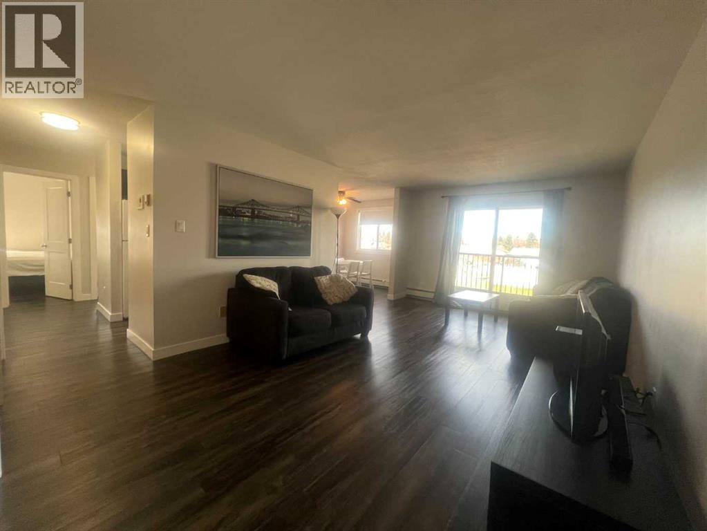 #217A 5611 10 Avenue - 10