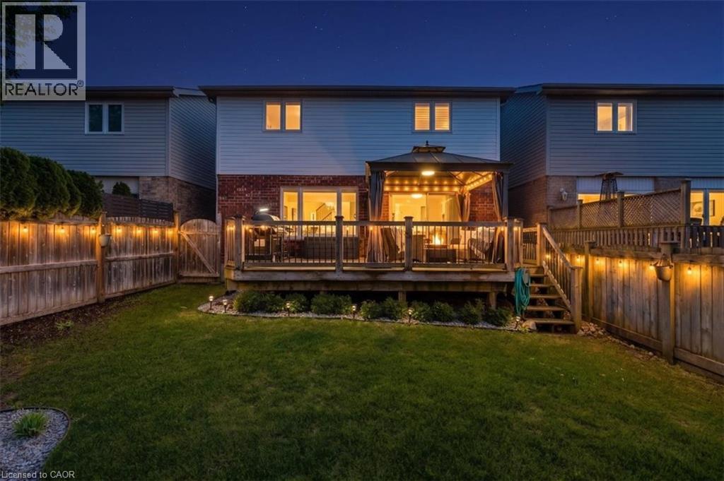 4 MARSH Crescent - 46
