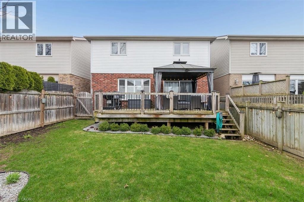 4 MARSH Crescent - 45