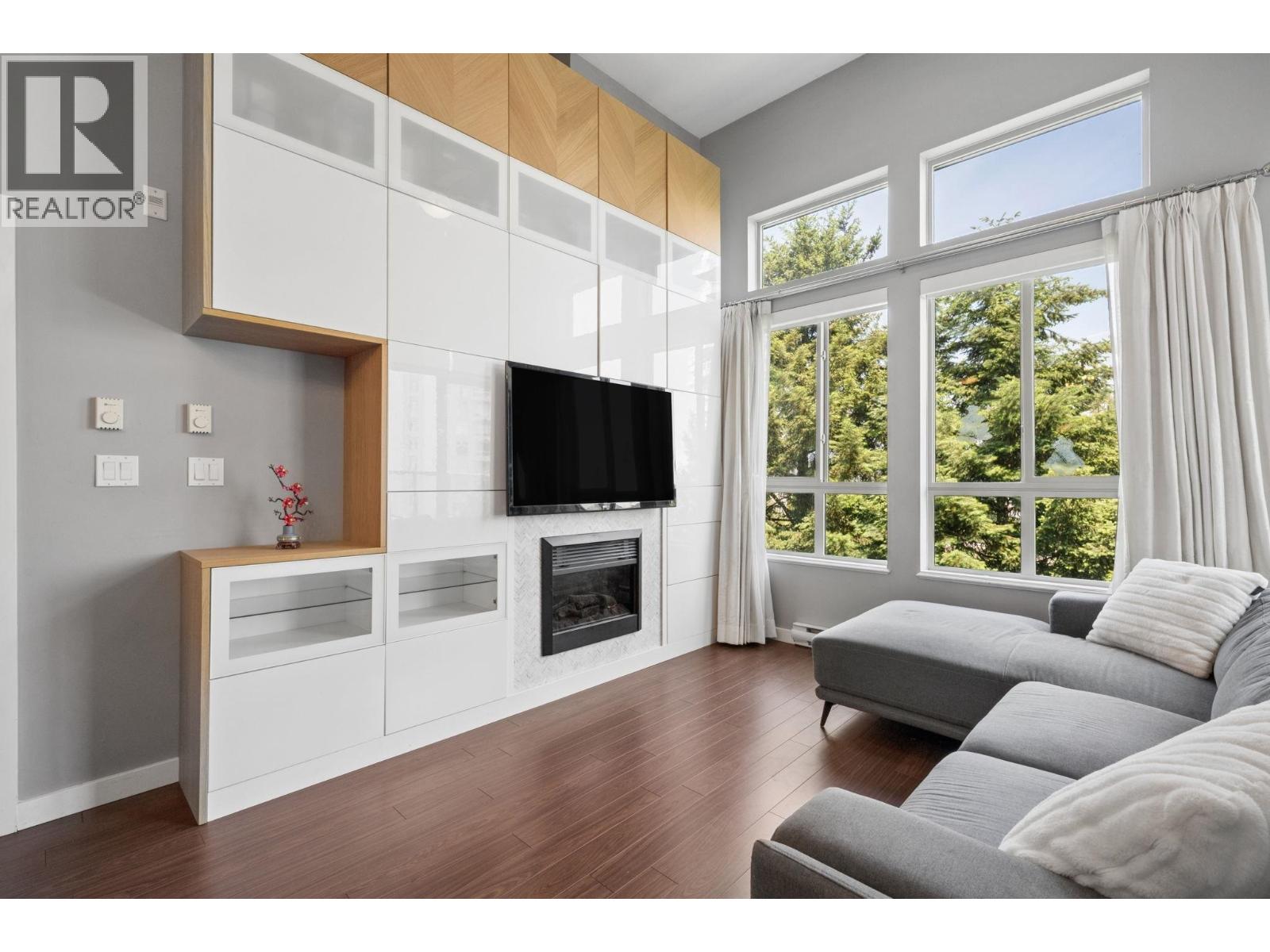 406 225 FRANCIS WAY, New Westminster