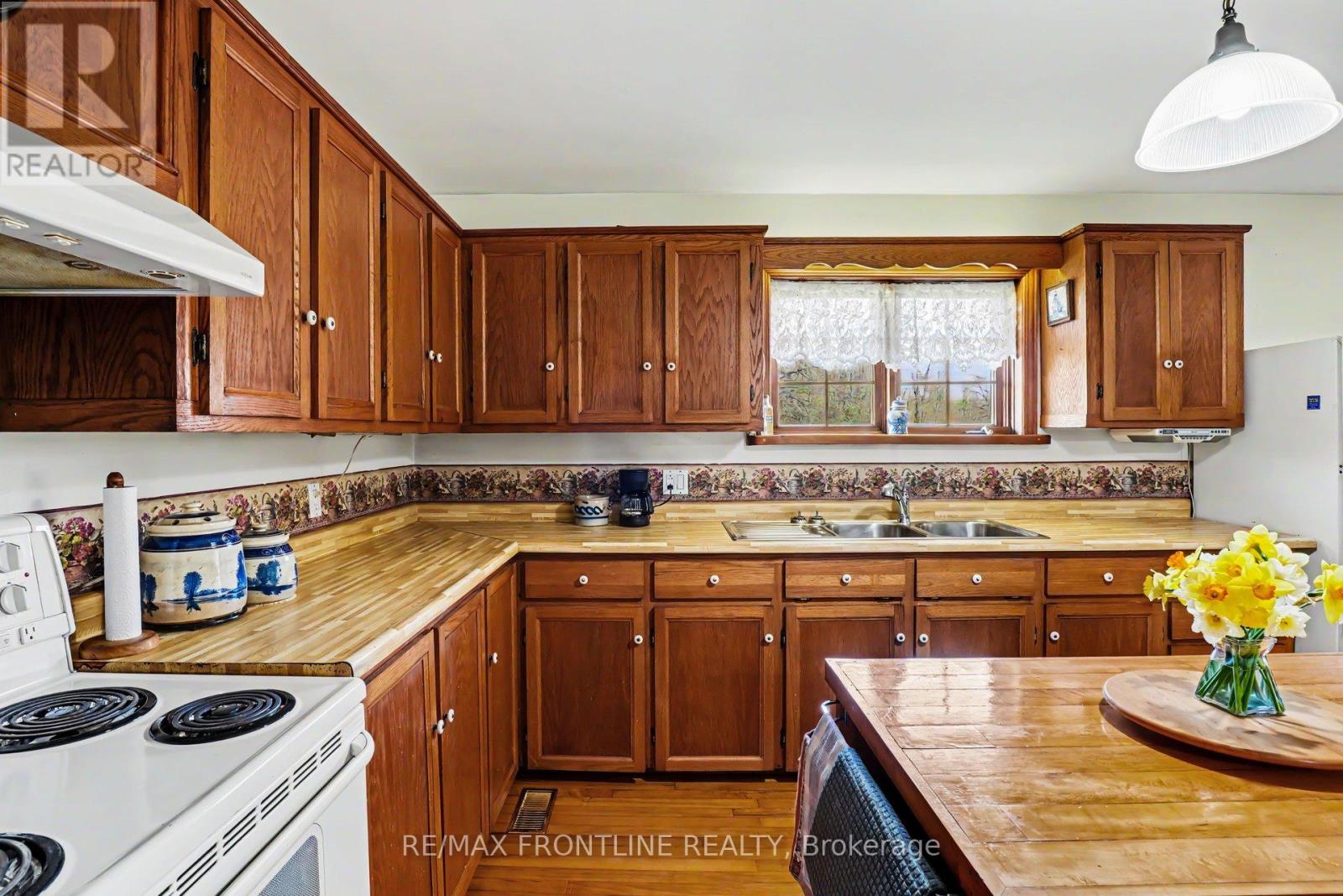 1189 WILLIS-ARMSTRONG ROAD - 11