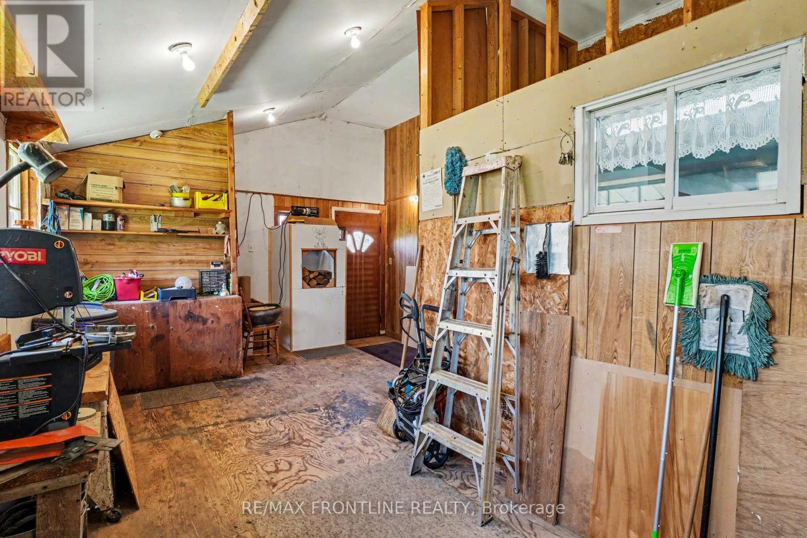 1189 WILLIS-ARMSTRONG ROAD - 37