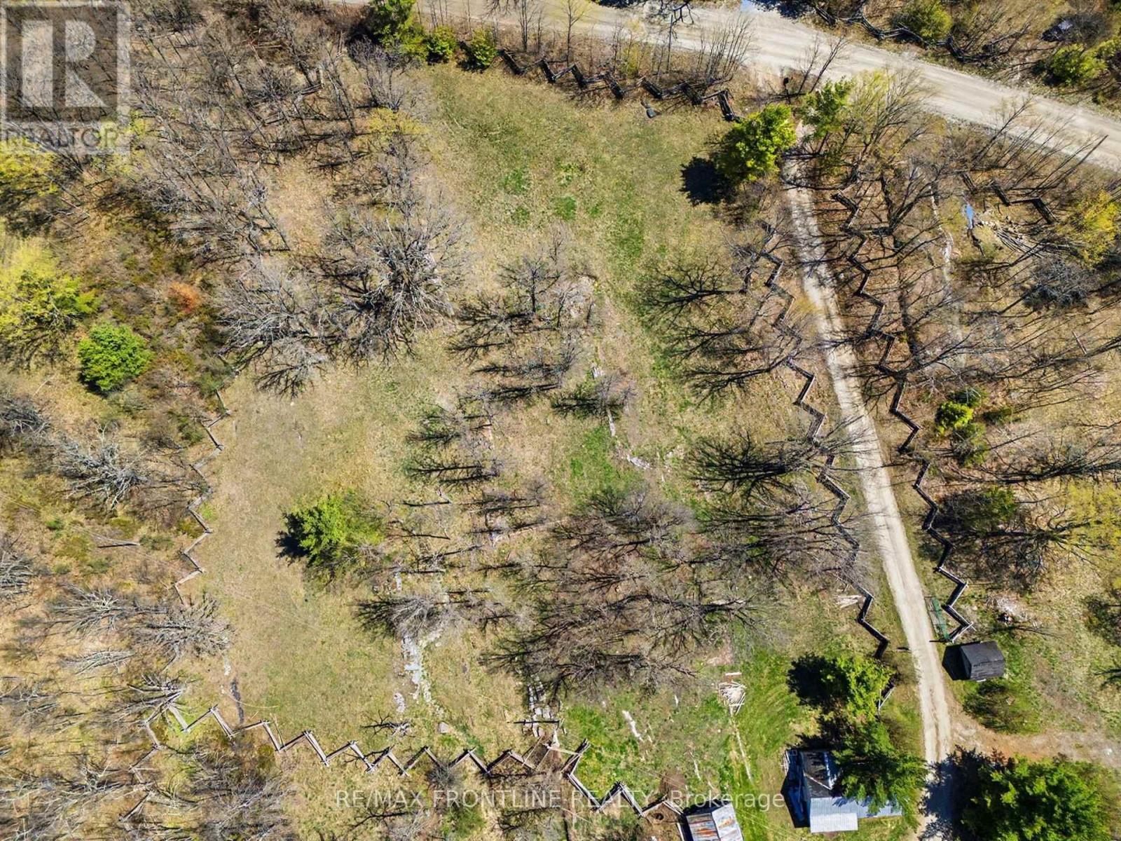 1189 WILLIS-ARMSTRONG ROAD - 42