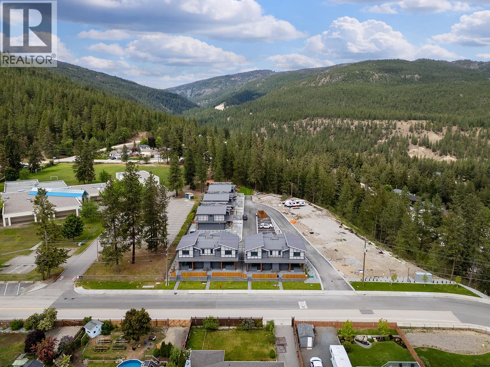 #5 3210 Salmon Road - 42