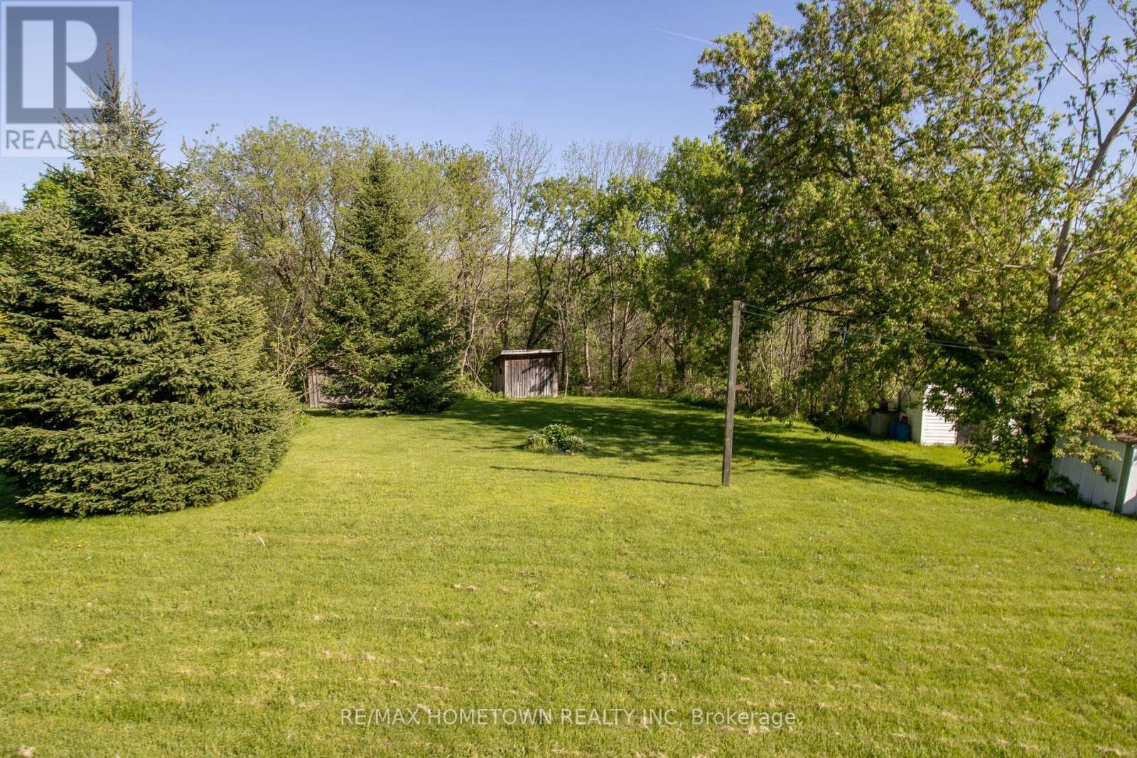 17 MAIN STREET E - 28