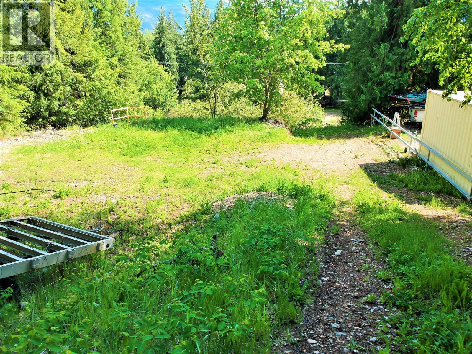  10 Old Town Road, Sicamous