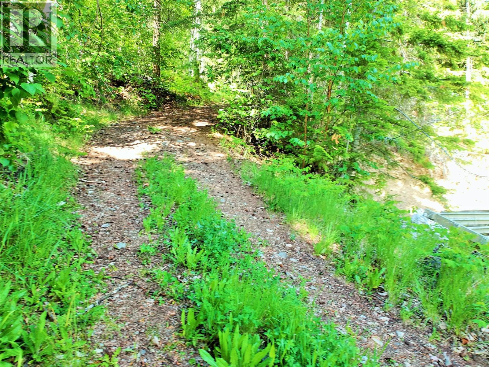  10 Old Town Road, Sicamous