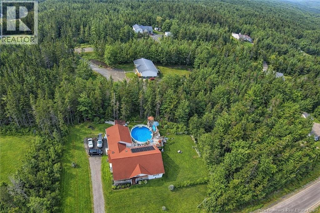 44 Calais Crescent - 4